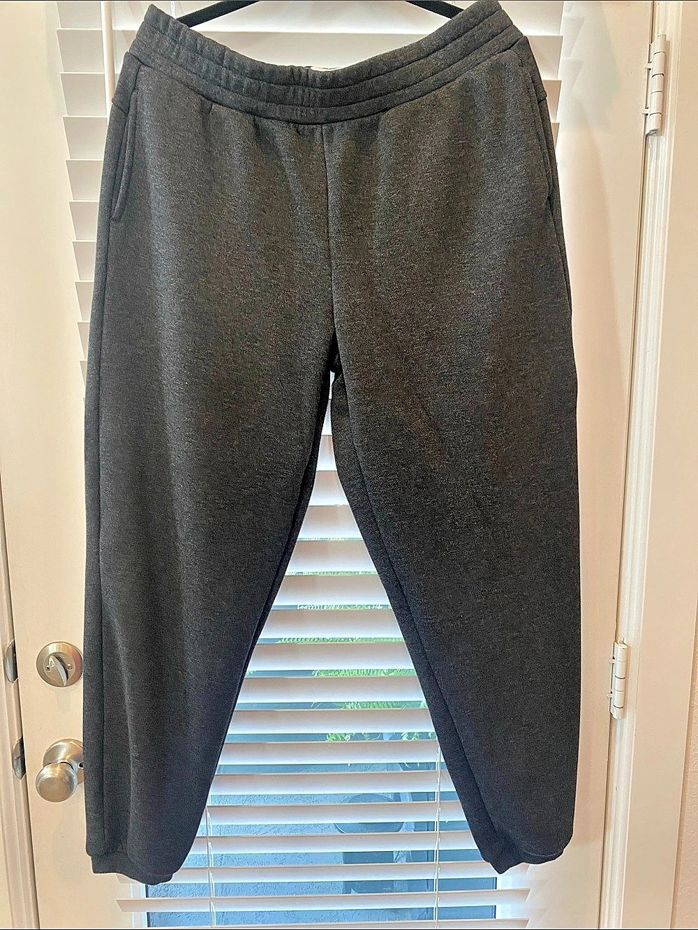 Mondetta Women's Heathered Fleece Jogger charcoal grey Large